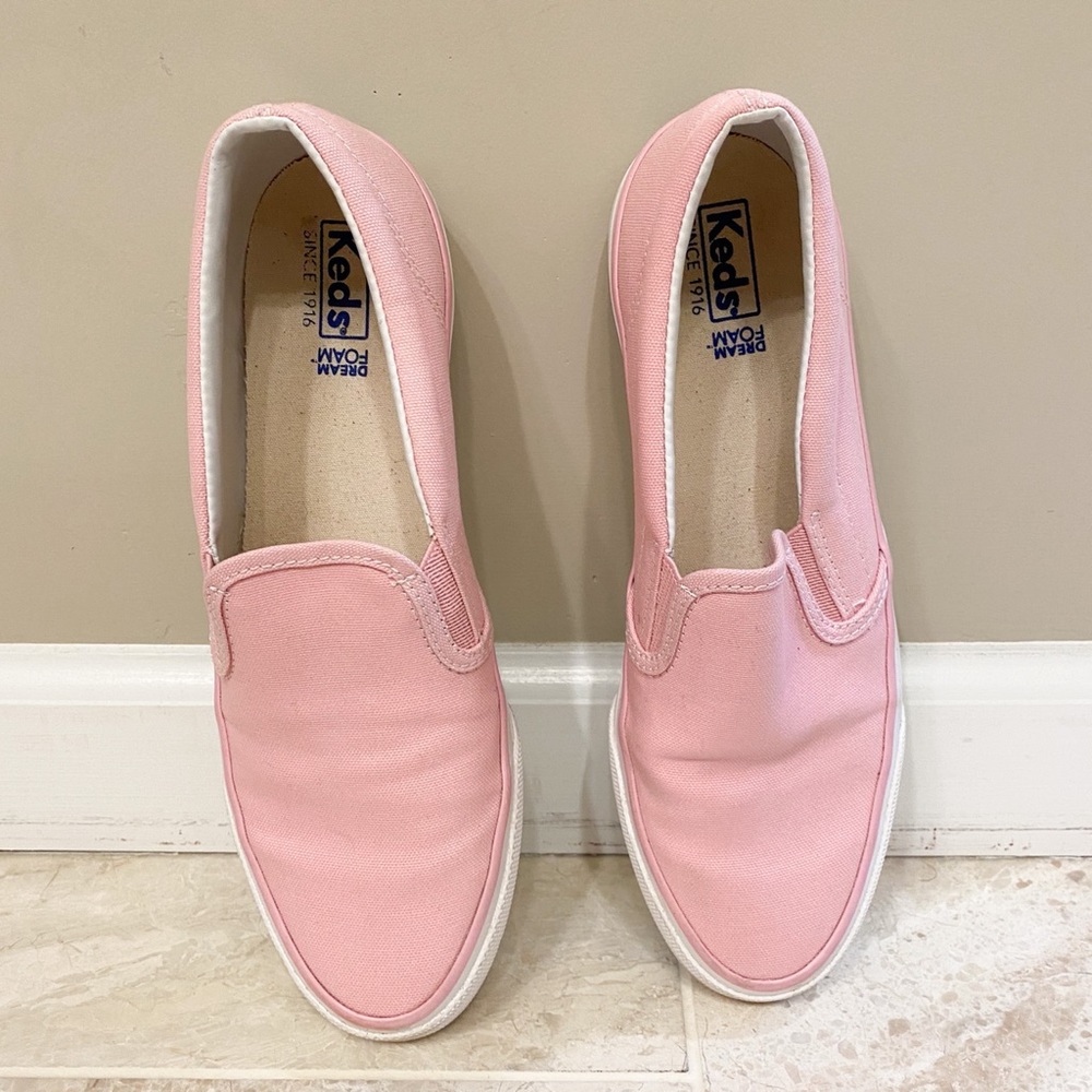 Pink keds!